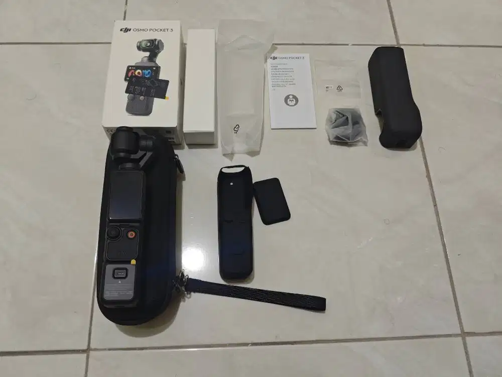 DJI Osmo Pocket 3 Basic Fullset Seperti Baru