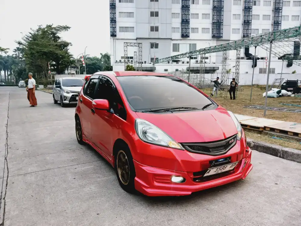 Honda jazz rs 2013 matic