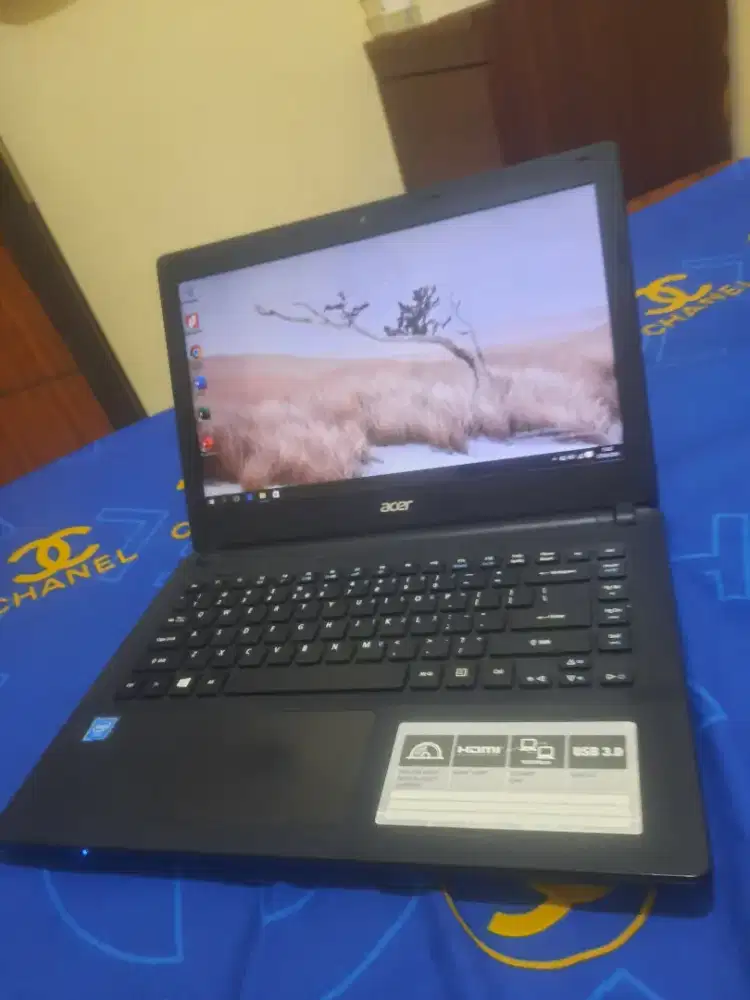 Laptop Kuliah Sekolah(Acer 431 Intel N3040 Ram4/Sdd 120gb)Normal Murah