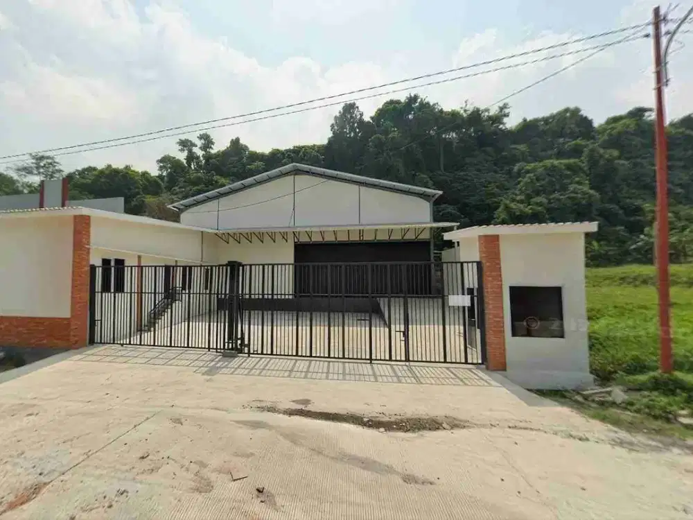 dijual atau disewakan gudang bagus loading dock di kawasan industri candi