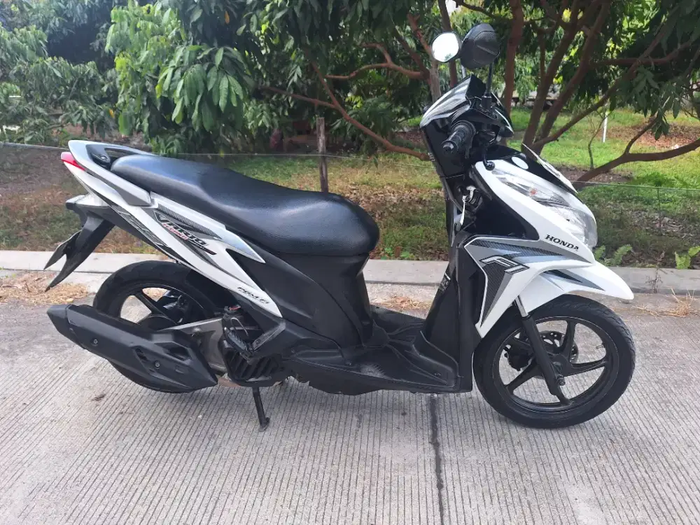 Vario 125 2014 apikan bisa cash/kredit syariah angsuran TERMURAH