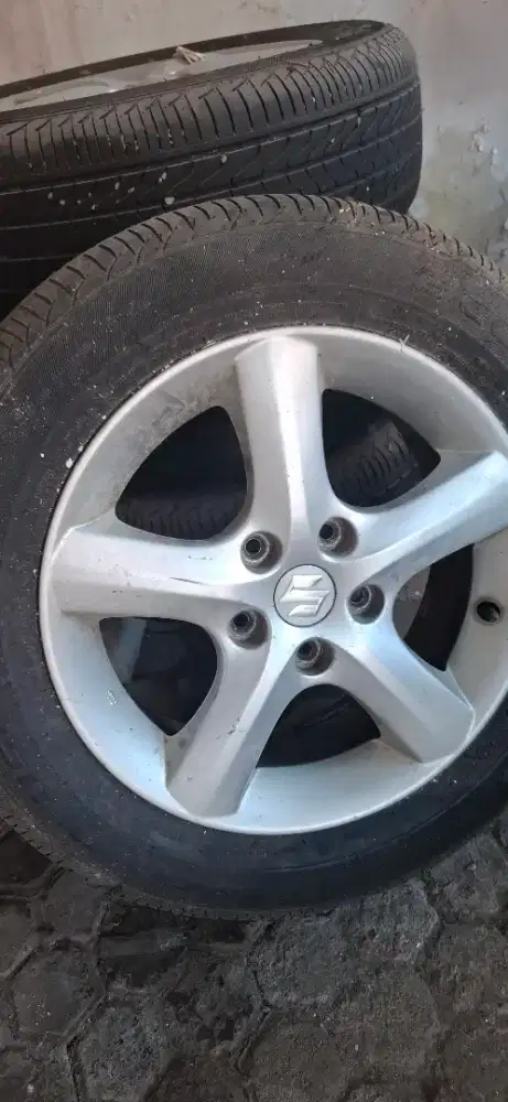 Velg ori SX-4 bekas