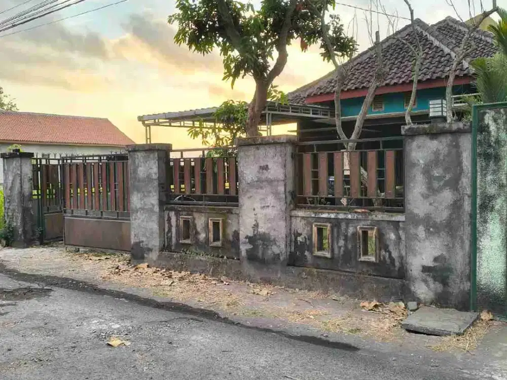 Rumah di Nogosari Madurejo, Prambanan Kab Sleman DIY