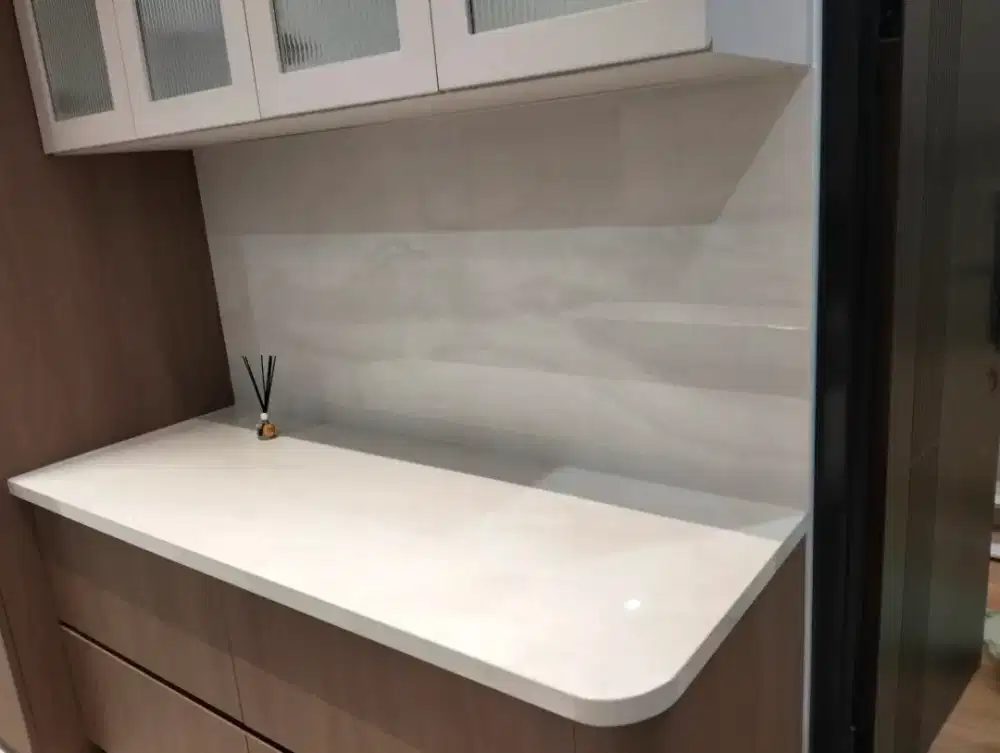 Top meja dapur marmer