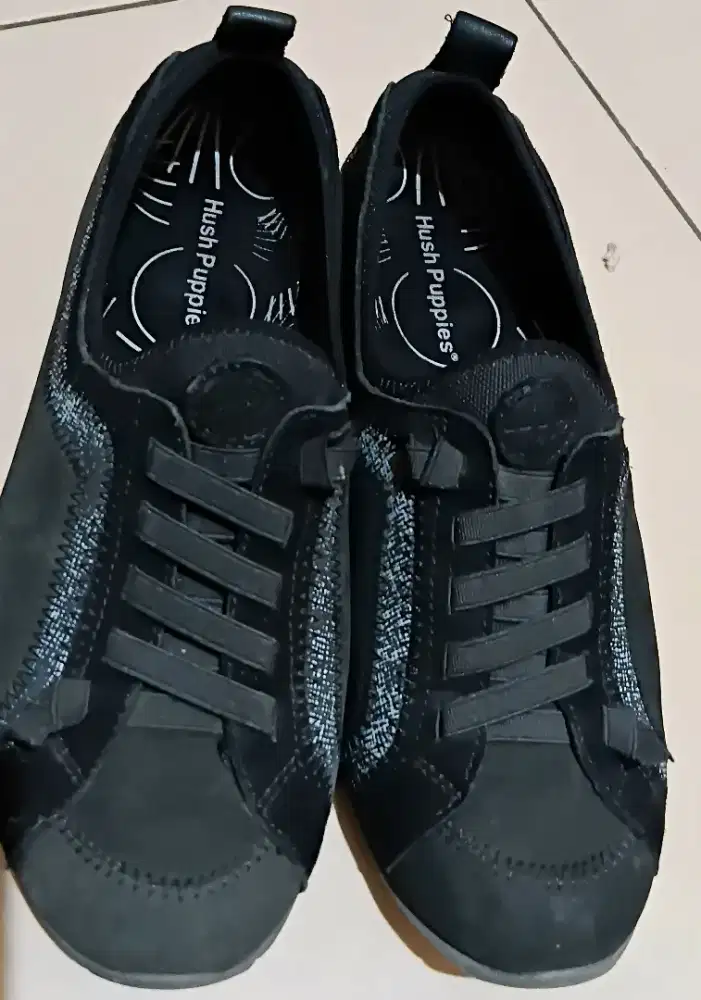 Sepatu Hush Pupies Qulify black