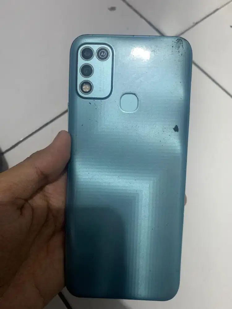 Infinix hot 10 play 4/64gb