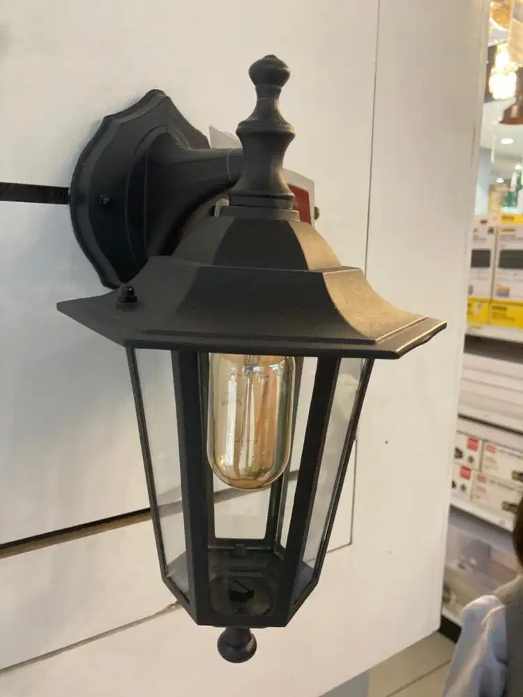 Lampu depan rumah american style