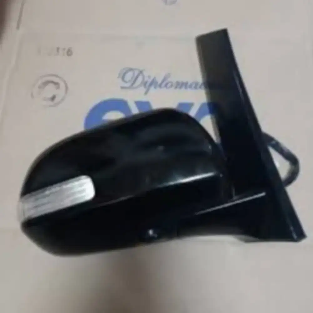 Serepat mobil spion & lampu mobil copotan .servis spion lain lain