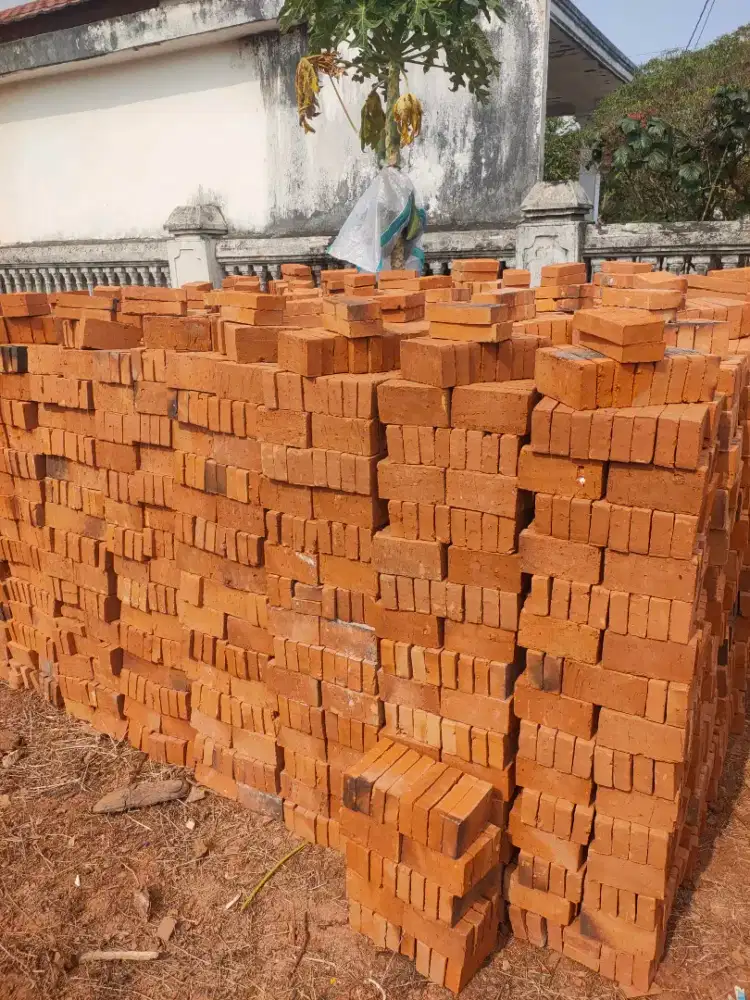 Batu bata merah press