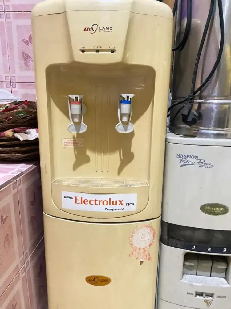 Jual despenser electrolux