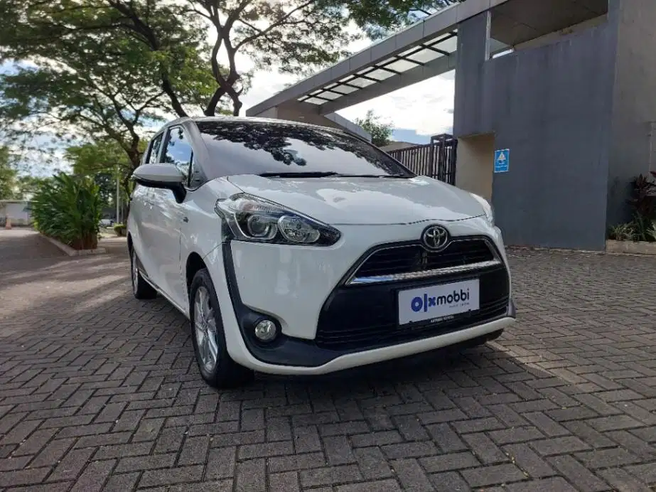 DP 5% Toyota Sienta 1.5 G Bensin-AT 2018 CSYEB