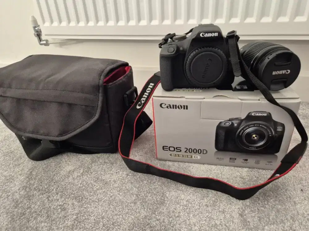 Kamera DSLR Canon eos 2000D