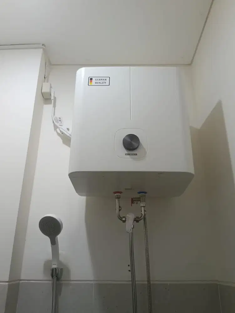 Water Heater Stiebel Eltron 30 liter , 350 watt