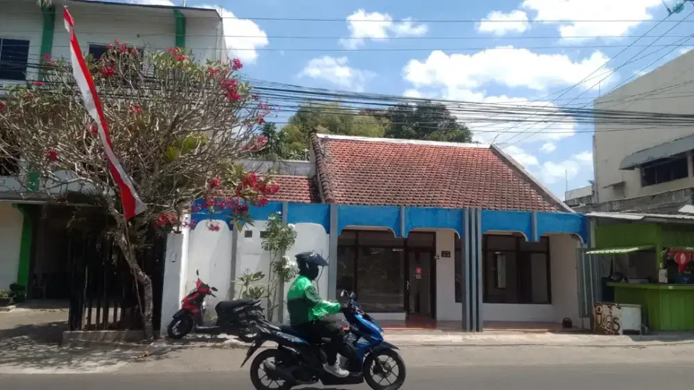 Dijual tanah bangunan wisma dan pekarangan