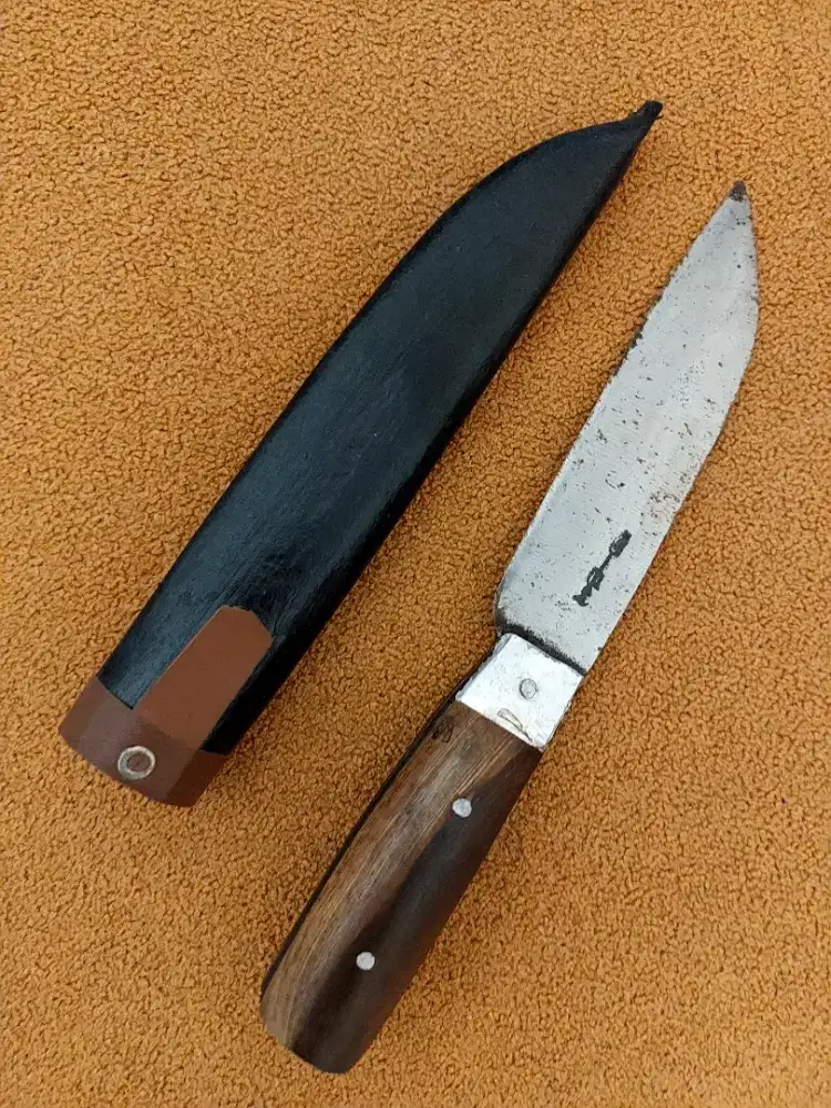 Pisau cap garpu lokal