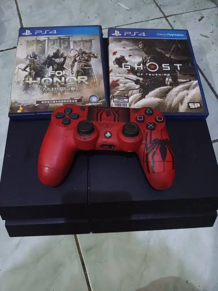 Play station 4 (PS4) Fat ori 500 GB