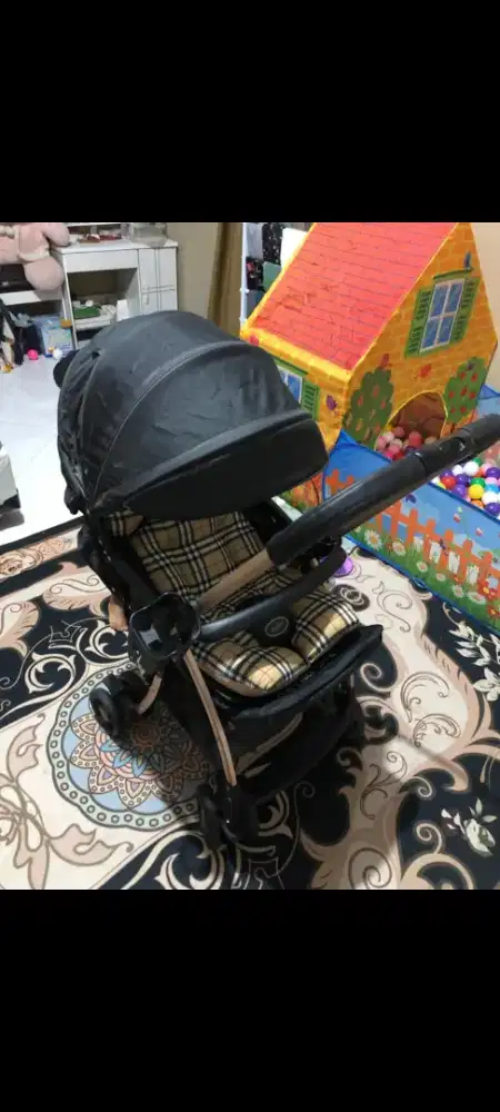 Stroller merk pliko pemakaian 3 bulan