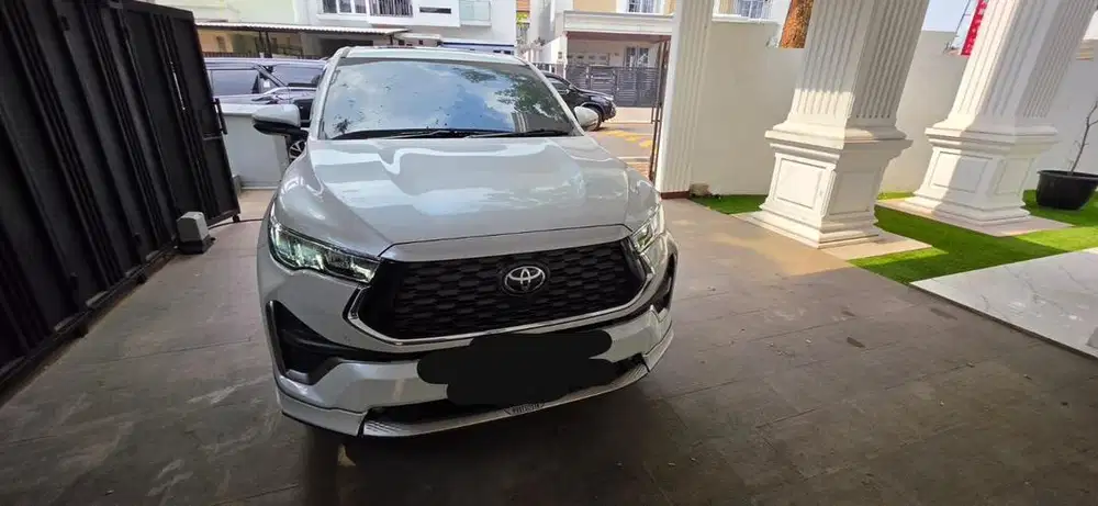 TOYOTA INNOVA ZENIX 2.0L Q HYBRID TSS MODELISTA AT 2023 PUTIH