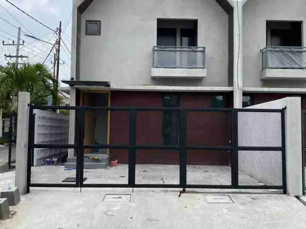 Baru Gress‼ jual Rumah model  Scandinavian di Kutisari Indah Surabaya