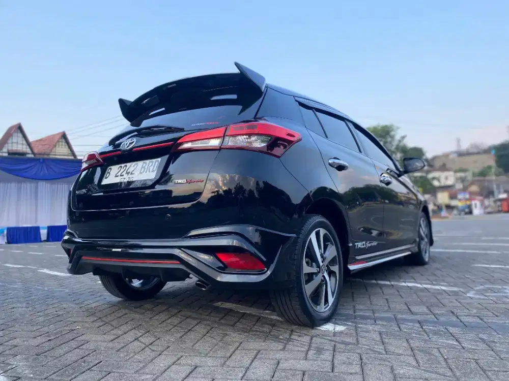 Allnew Yaris TRDS Orisinil Hitam