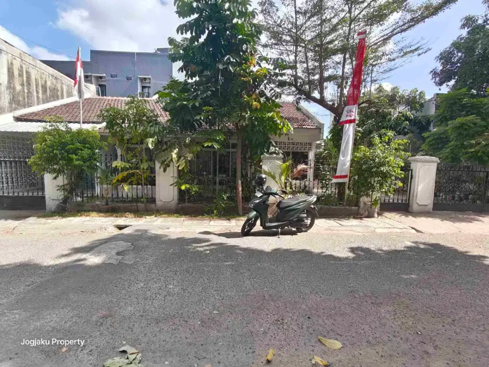 Tanah murah strategis bonus bangunan di kawasan kost Eksklusif Pogung Baru Ring satu kampus UGM