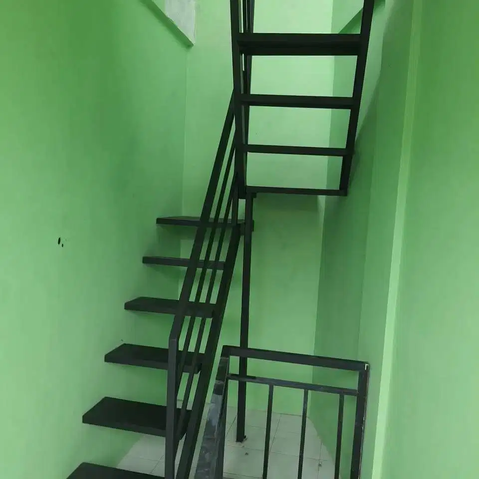 Tangga rebah besi kombinasi kayu