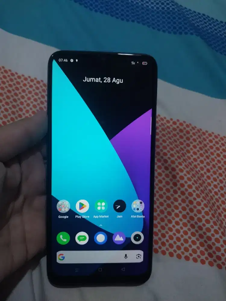hp Realme 5 warna biru