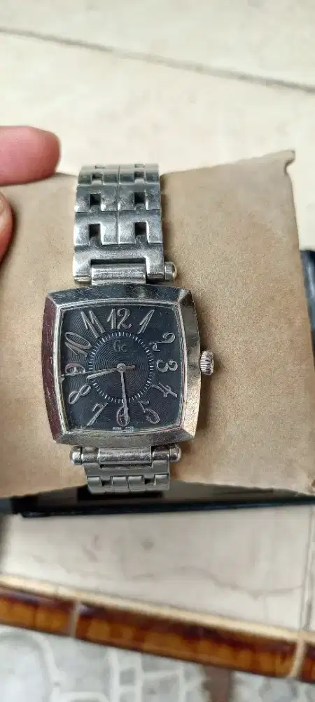 Jam GUESS COLLECTION 18500 SQUERE