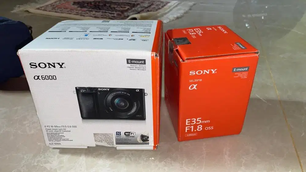 DIJUAL KAMERA SONY A6000 + LENSA 35MM ( PEMAKAIAN PRIBADI )