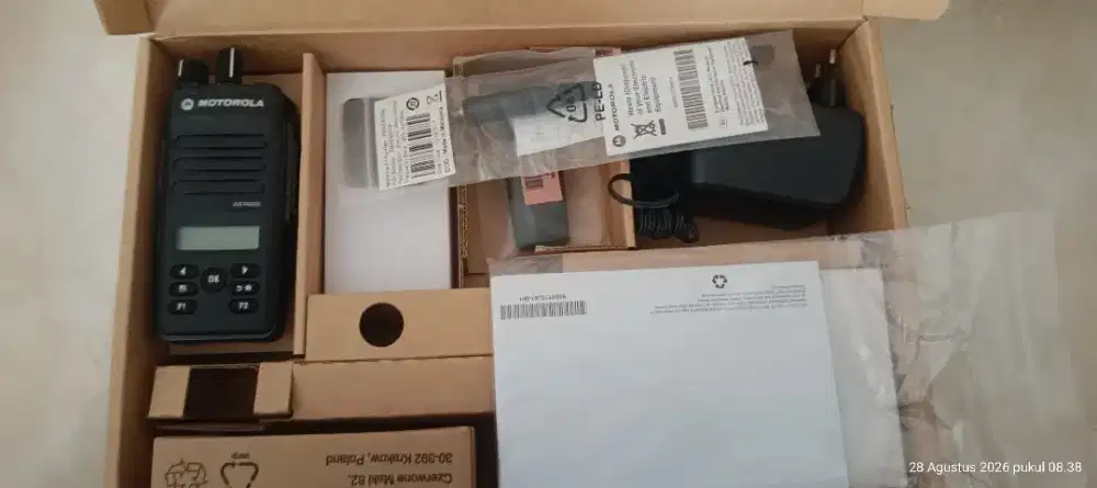 HT Motorola xir P6620i TIA UHF