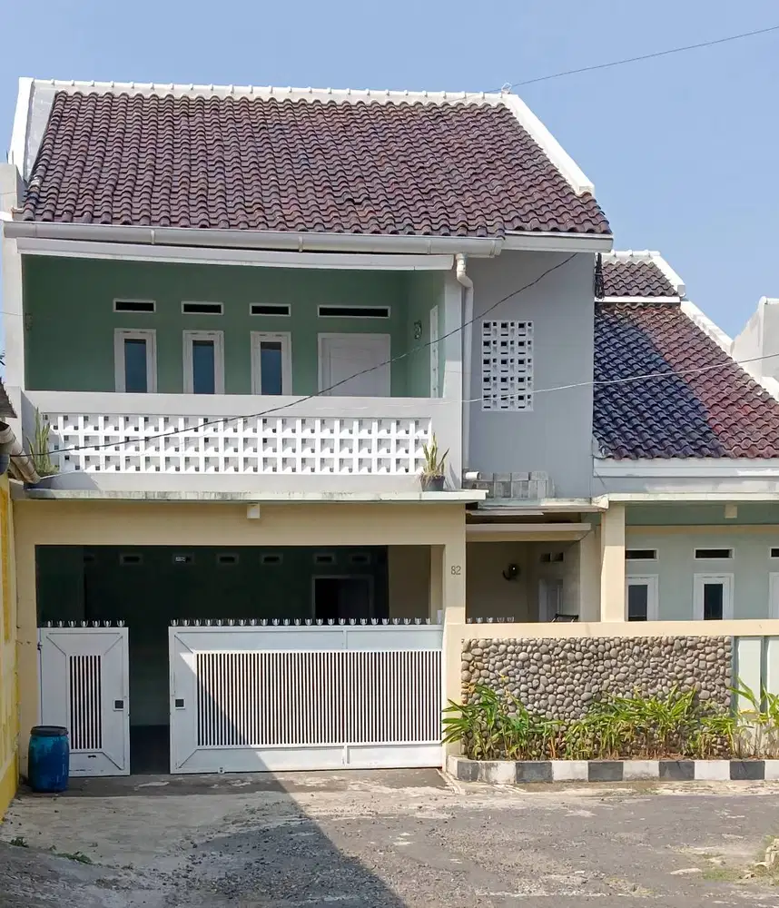 Dijual Homestay/ Villa