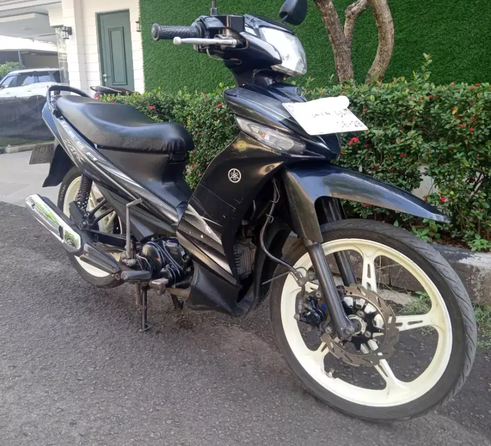 Yamaha vega ZR 2013