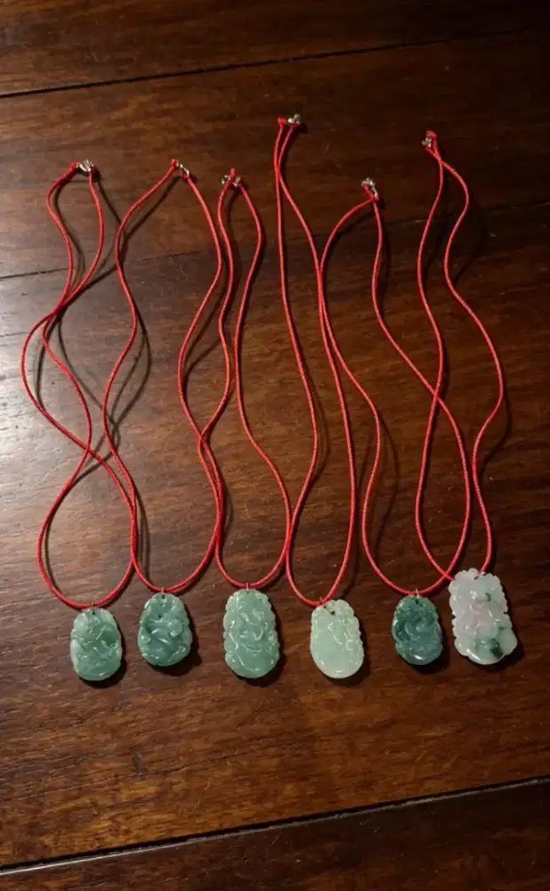 Kalung giok,batu fosfor,black jade siap pakai