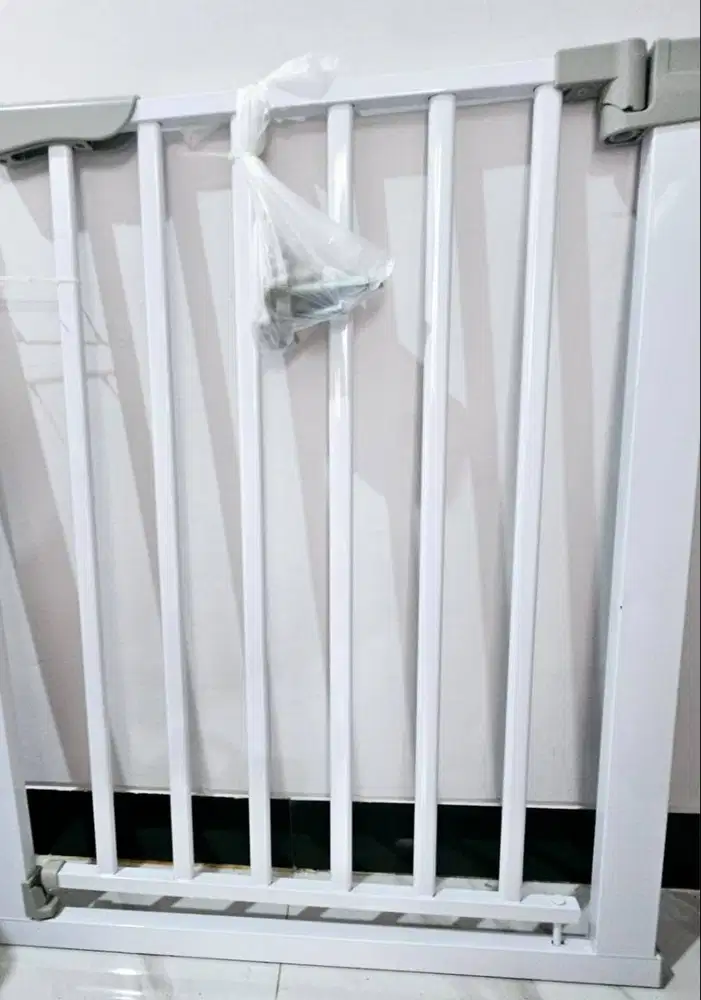 Pagar Pengaman Anak, Safety Gate , Murah dan Baru!