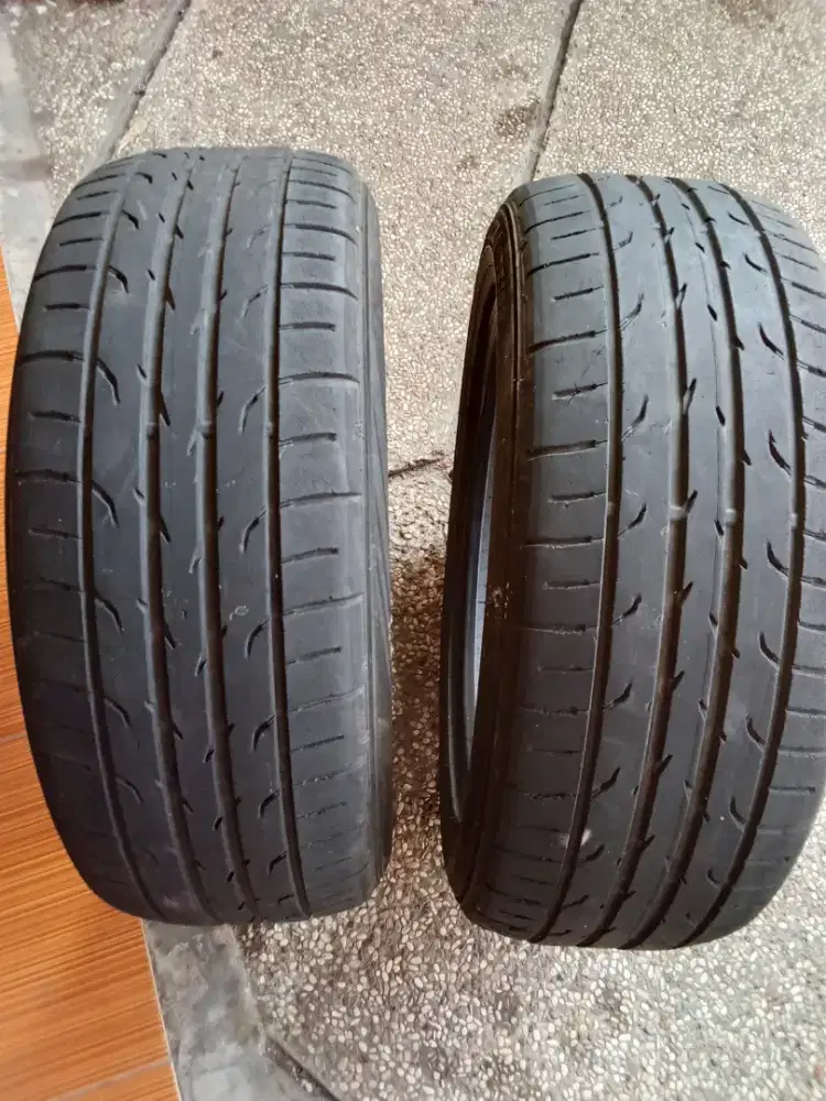 2 Ban Dunlop Direzza DZ102 R18 225 55