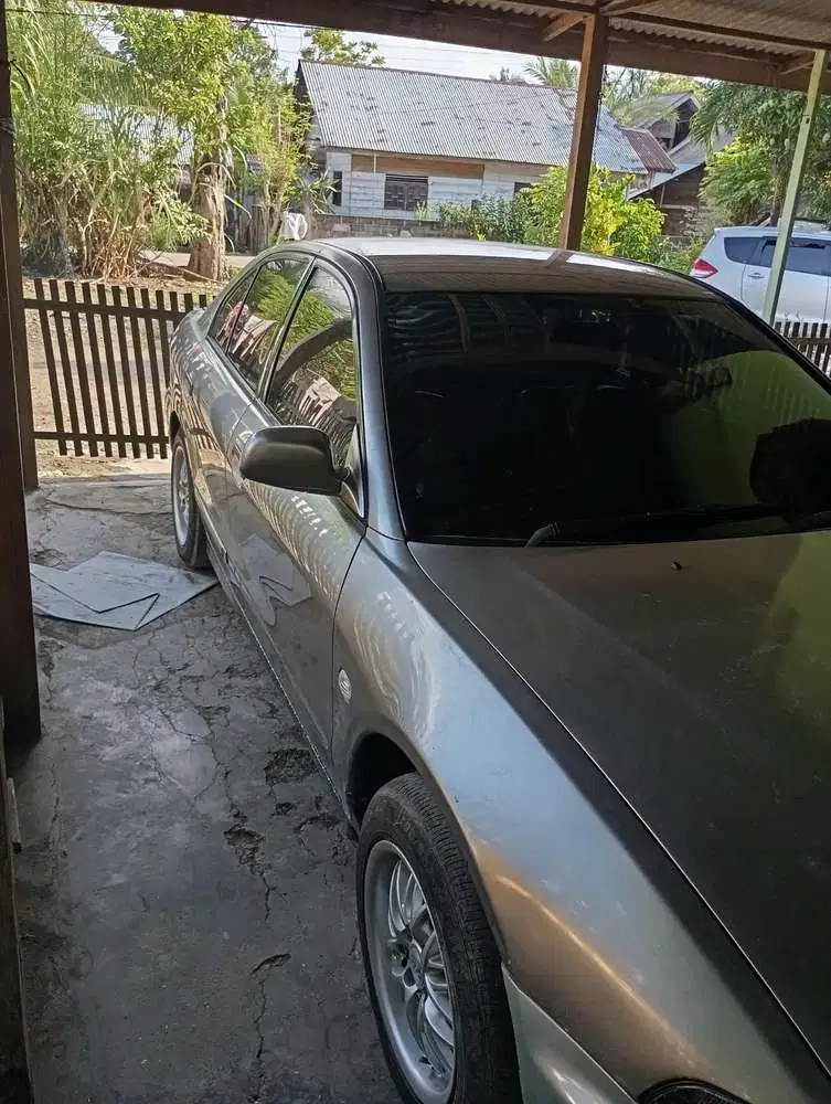 Mitsubishi Galant 2000 Bensin