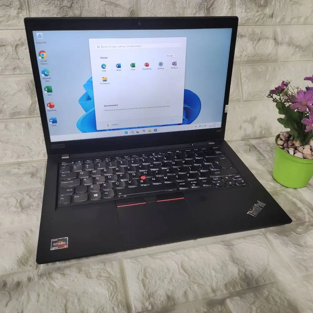 RAM 16GB AMD Ryzen 5 PRO VGA 2GB Lenovo Thinkpad T495 [28|08]