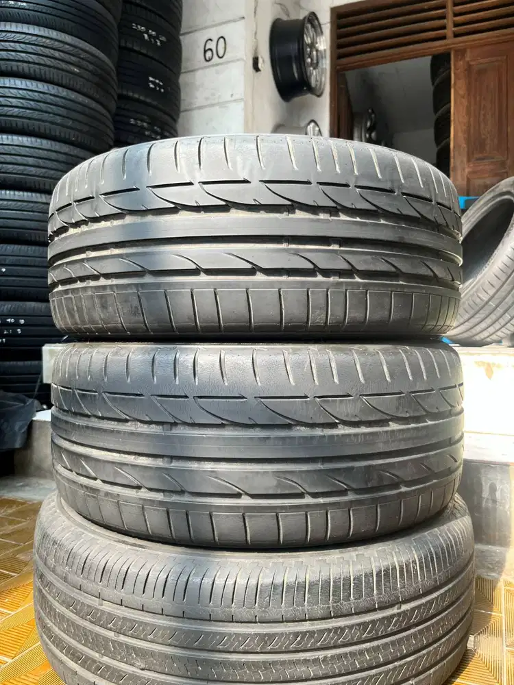 Ban Bridgestone Potenza S001 RFT 225 40 r18 2Pcs