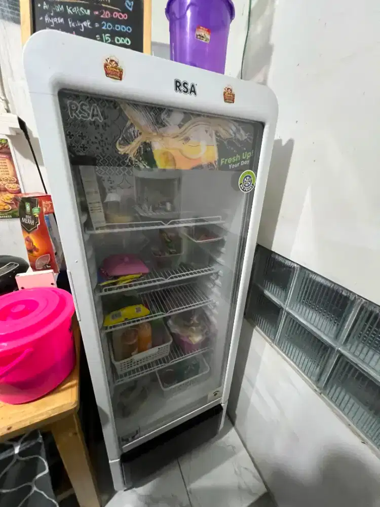 Showcase Ruby RSA 240L