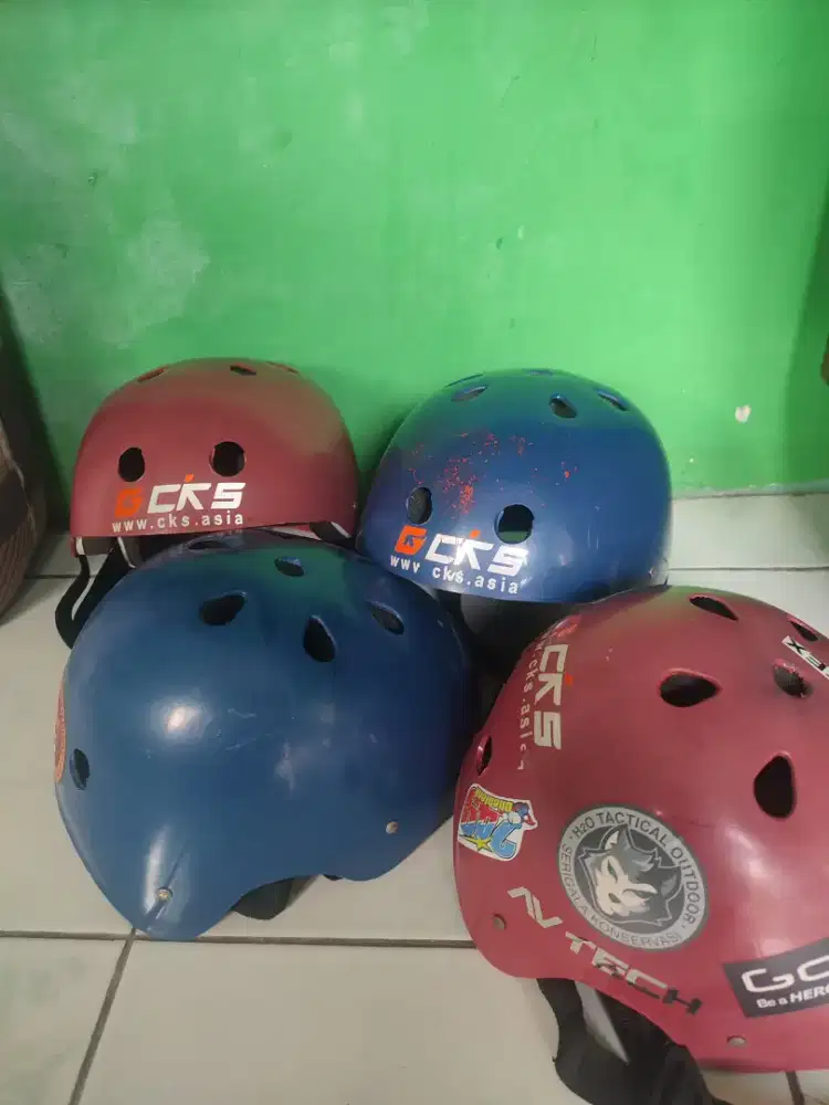 Helm sepeda batok