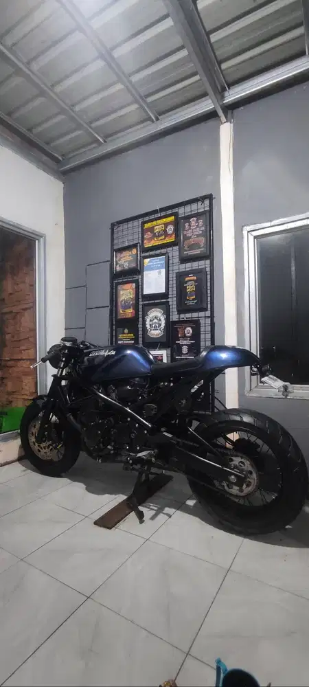 Suzuki Bandit 400