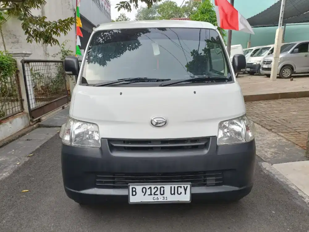 Daihatsu Gran max Blind Van AC 2021