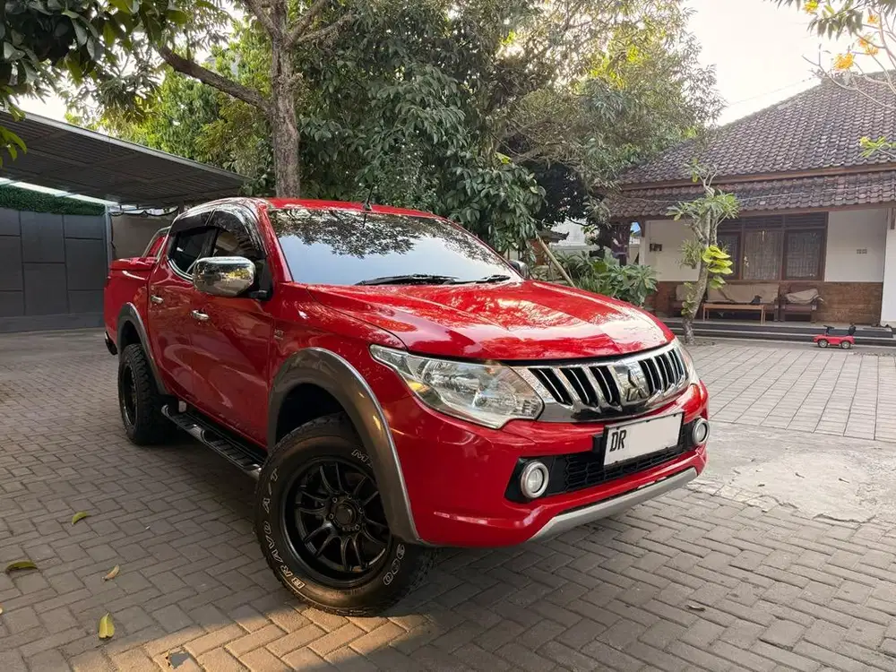 Dijual Mitsubishi Triton Exceed 4x4 Manual 2016