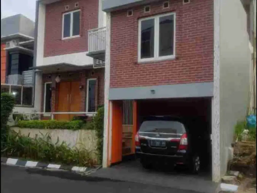 Jual Rumah Ciwaruga POLBAN Gegerkalong Bandung