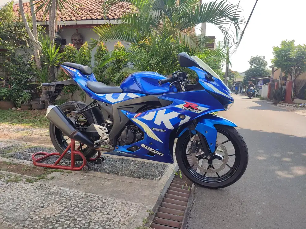 DIJUAL GSX R150 / GSX-R 150 TAHUN 2018