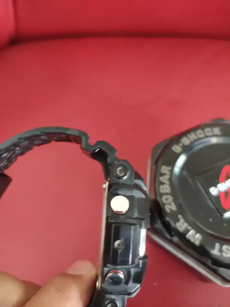 Jual jam tangan shock asli preeloved