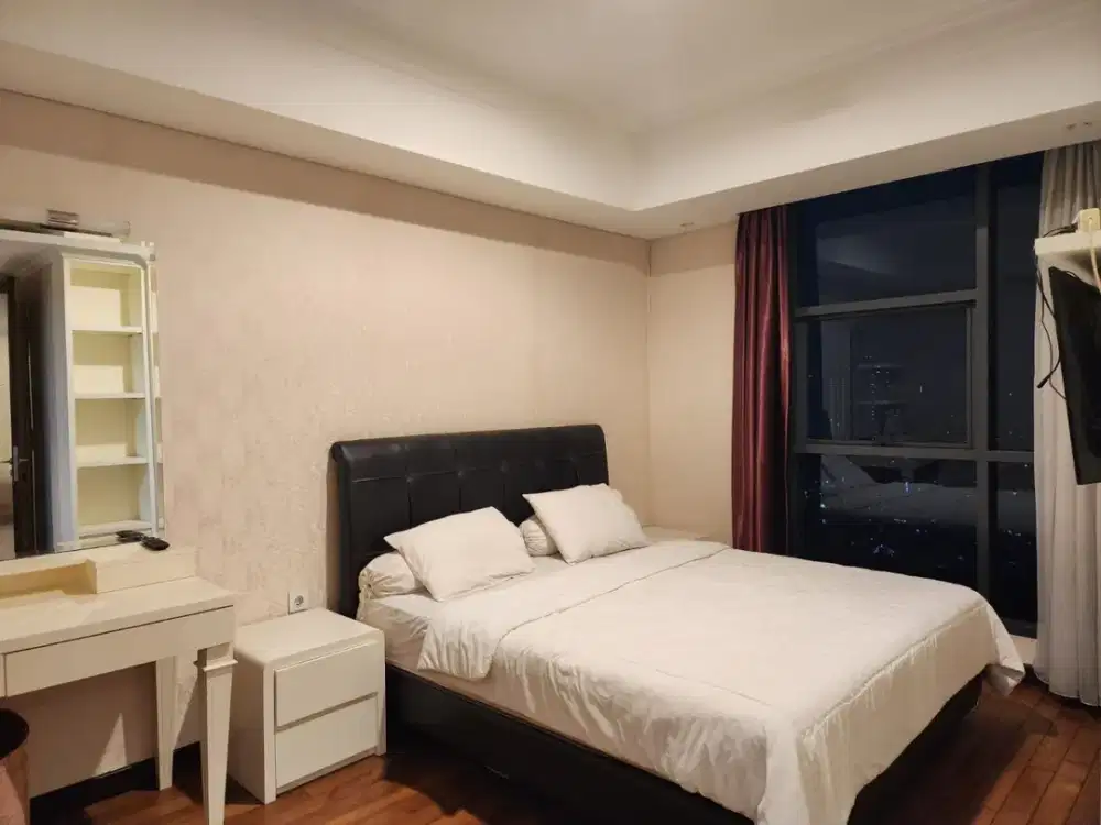 Disewakan Per Tahun Aparment Casa Grande Tower Bella 2+1 BR High Floor Full Furnish Jakarta Selatan