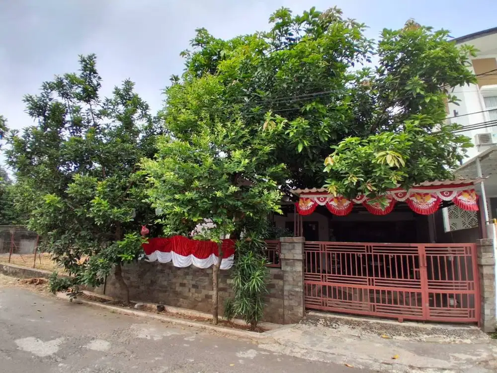 Rumah Asri di Kavling Pupuk Kujang Beji Depok Dekat UI dan Stasiun