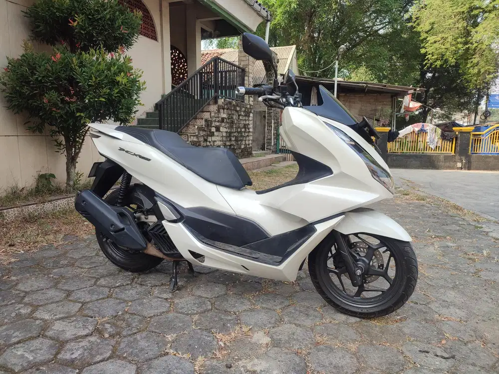 DIJUAL PCX 160 CBS TAHUN 2023