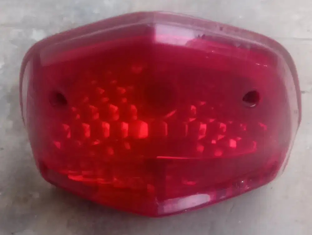 Lampu belakang TIGER REVO ORI